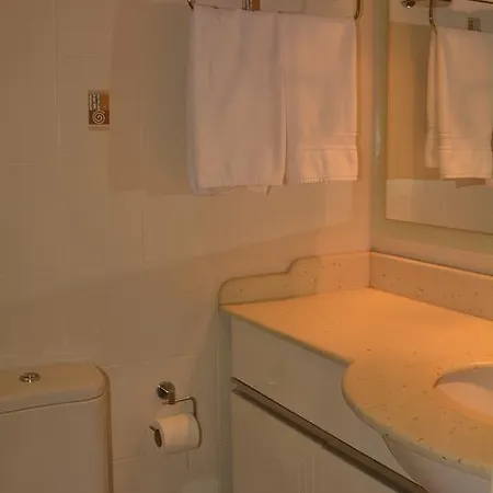 Hotel Royal 4*