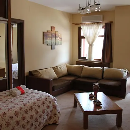 Royal Hotel 4*